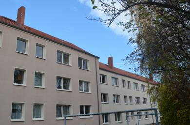 Wohnung zur Miete 301 € 2 Zimmer 54,7 m² 2. Geschoss frei ab sofort Löbauer Straße 58a Bautzen Bautzen 02625
