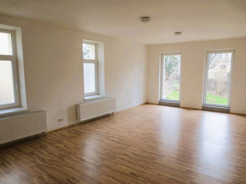 Wohnung zur Miete 499 € 2 Zimmer 81 m² EG frei ab 01.07.2025 Äußere Oybiner Straße 1a Zittau Zittau 02763