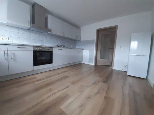 Wohnung zur Miete 249 € 2,5 Zimmer 43 m² 2. Geschoss frei ab sofort Dorfstraße 27 Berthelsdorf Lunzenau 09328