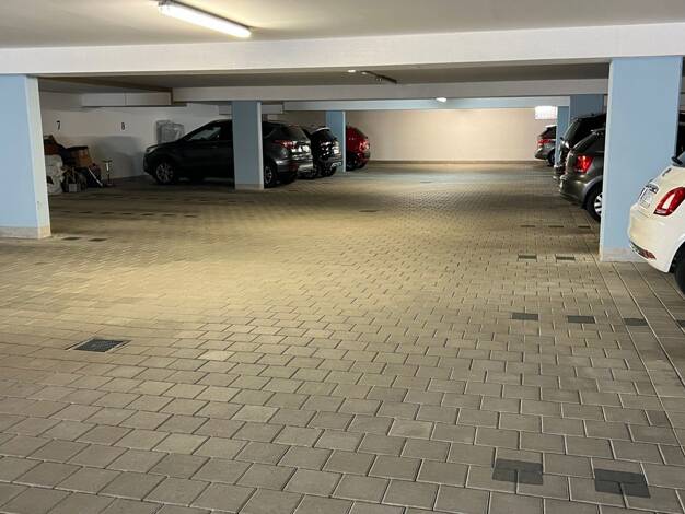 Tiefgarage zur Miete 80 € Hauptstraße 38 Pfaffenhofen Pfaffenhofen a.d.Roth 89284