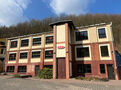 Bürogebäude zum Kauf als Kapitalanlage geeignet 250 € 1.202 m² 3.143 m² Grundstück Geschwister-Scholl-Straße 18 Ruhla Ruhla 99842