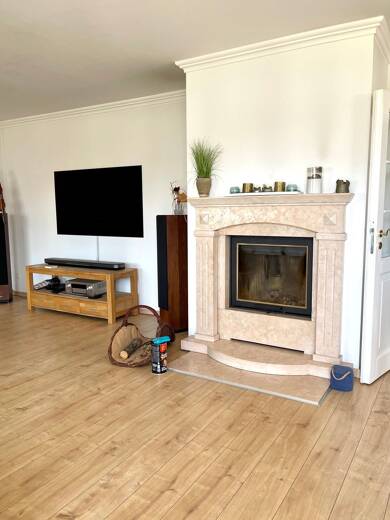 Haus zur Miete 2.200 € 5 Zimmer 390 m² frei ab 01.08.2025 Teublitz Teublitz 93158