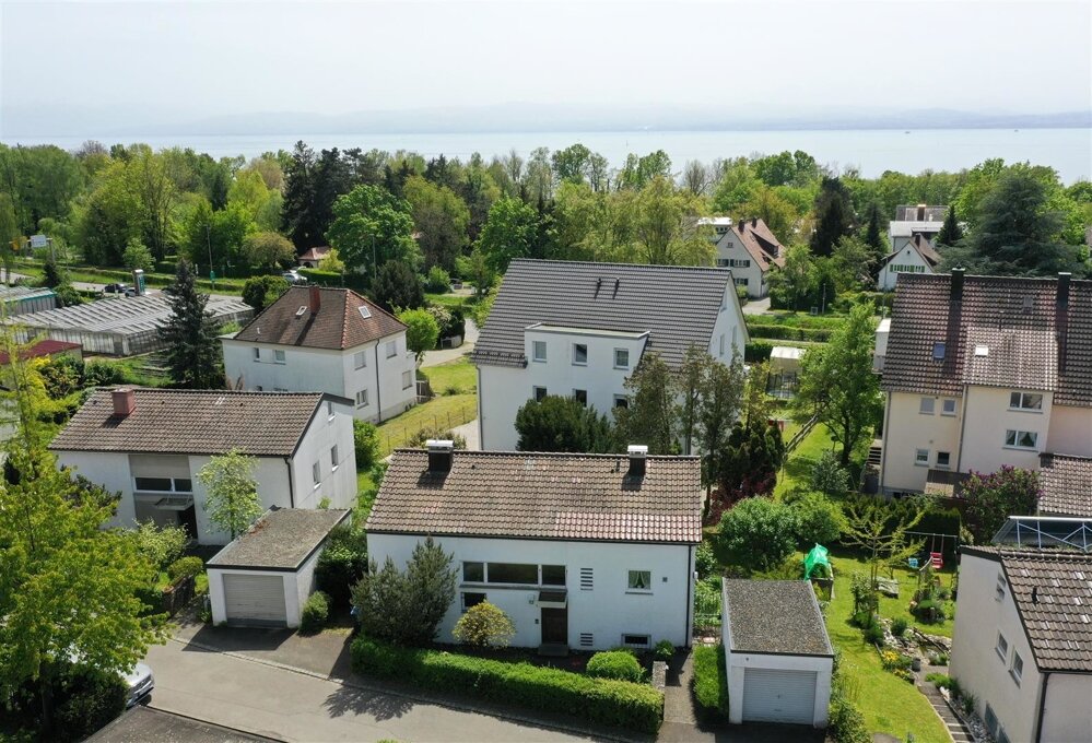 Einfamilienhaus zum Kauf 649.000 € 4 Zimmer 135 m²<br/>Wohnfläche 482 m²<br/>Grundstück Friedrichshafen - West 2 Friedrichshafen 88045