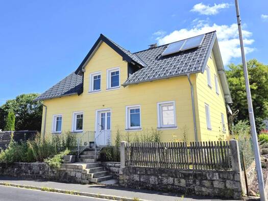Einfamilienhaus zum Kauf 165.000 € 5 Zimmer 128,6 m² 390 m² Grundstück Ebnath Ebnath 95683