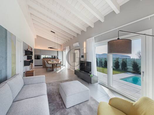 Villa zum Kauf 699.000 € 4 Zimmer 100 m² 500 m² Grundstück Soiano del Lago 46040