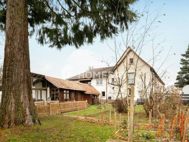 Bauernhaus zum Kauf 460.000 € 7 Zimmer 242 m² 2.243 m² Grundstück Ewattingen Wutach 79879