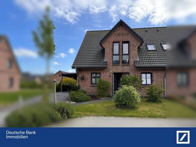 Doppelhaushälfte zum Kauf 325.000 € 4 Zimmer 112 m² 347 m² Grundstück frei ab 01.08.2025 Niebüll 25899