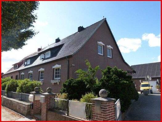 Doppelhaushälfte zum Kauf 485.000 € 10 Zimmer 228 m² 1.610 m² Grundstück Grabau 23845