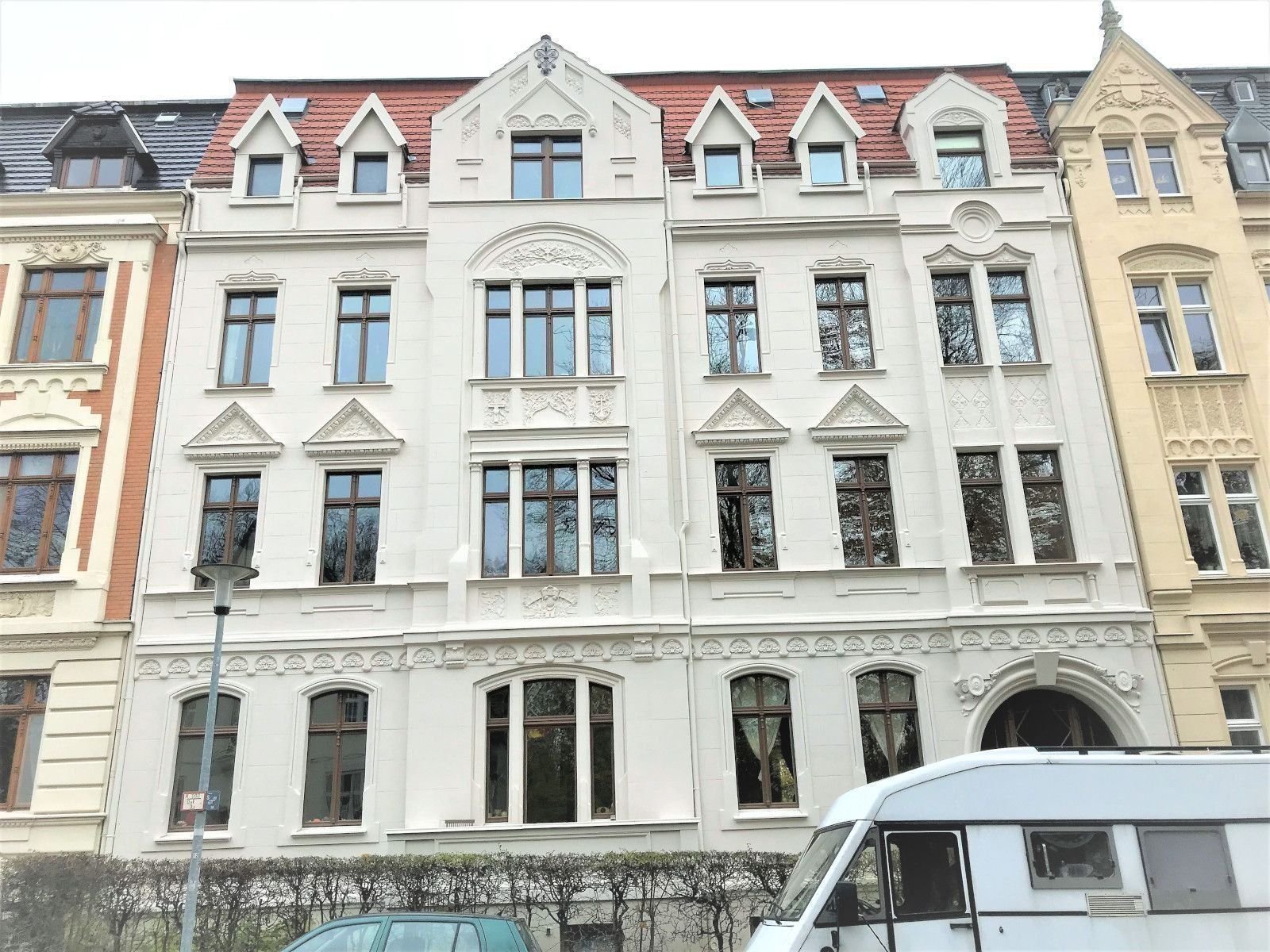 Wohnung zur Miete 485 € 3 Zimmer 108 m²<br/>Wohnfläche 3.<br/>Geschoss ab sofort<br/>Verfügbarkeit Carl-von-Ossietzky-Straße 7 Südstadt Görlitz 02826