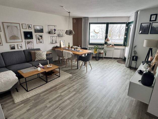 Wohnung zur Miete 455 € 2 Zimmer 60,4 m² frei ab 30.04.2026 Tirschenreuth 95643