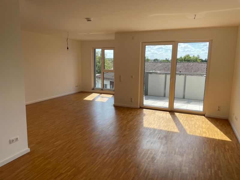 Wohnung zur Miete 1.305 € 3 Zimmer 101,3 m²<br/>Wohnfläche 3.<br/>Geschoss ab sofort<br/>Verfügbarkeit Nürnberger Straße 153 Rathenau Erlangen 91052