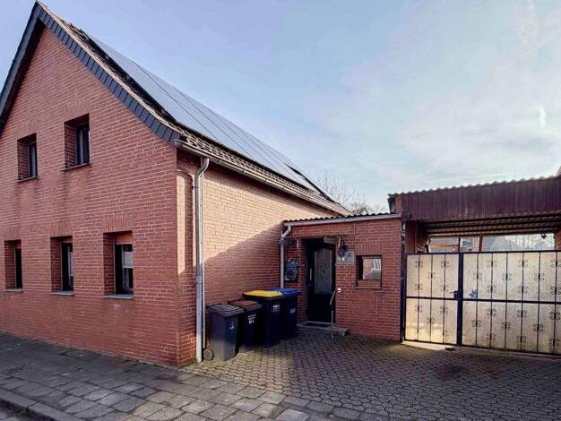 Sonstiges zum Kauf als Kapitalanlage geeignet 199.000 € 4 Zimmer 98 m² 450,2 m² Grundstück Rheidt Bergheim 50129