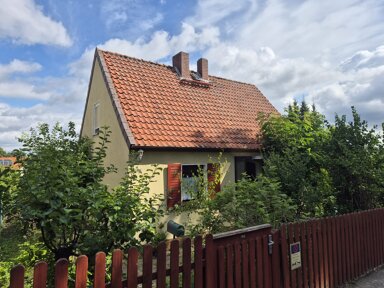 Einfamilienhaus zum Kauf 69.500 € 4 Zimmer 82 m² 430 m² Grundstück frei ab sofort Burgstraße 26 Schöningen Schöningen 38364