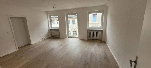 Wohnung zur Miete 896 € 5 Zimmer 112 m² Neumärker Straße 7 Oberstadt / Braunschweiger Straße Helmstedt 38350
