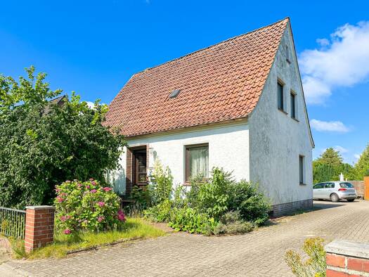 Einfamilienhaus zum Kauf 220.000 € 6 Zimmer 120 m² 1.271 m² Grundstück Heidorn Sittensen 27419
