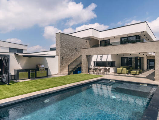 Villa zum Kauf provisionsfrei 962.890 € 6 Zimmer 375 m² 610 m² Grundstück frei ab sofort Mogyoród 2146