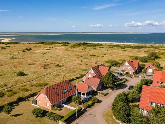 Haus zum Kauf 1.790.000 € 7 Zimmer 184,7 m² 800 m² Grundstück List auf Sylt 25992