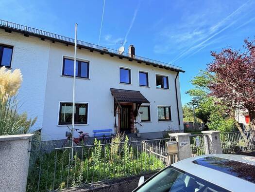 Doppelhaushälfte zum Kauf 564.000 € 6 Zimmer 135 m² 593 m² Grundstück Eichenstraße 11 Entensee Rückersdorf 90607