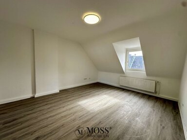 Wohnung zur Miete 1.390 € 4 Zimmer 81 m² 4. Geschoss frei ab 01.11.2024 Altstadt Düsseldorf 40213