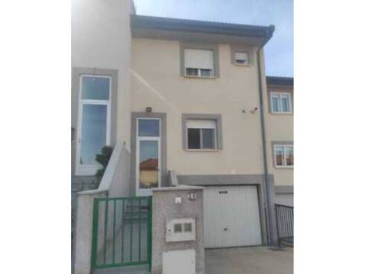 Chalet zum Kauf 90.600 € 3 Zimmer 157 m² Pinilla 26 Tornadizos de Ávila 05196