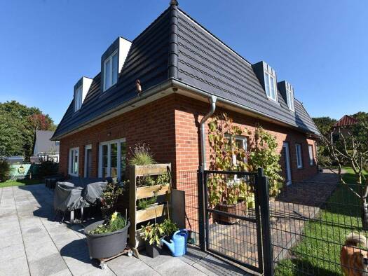 Einfamilienhaus zum Kauf provisionsfrei 865.000 € 9 Zimmer 260 m² 997 m² Grundstück Mitte Petershagen/Eggersdorf 15345