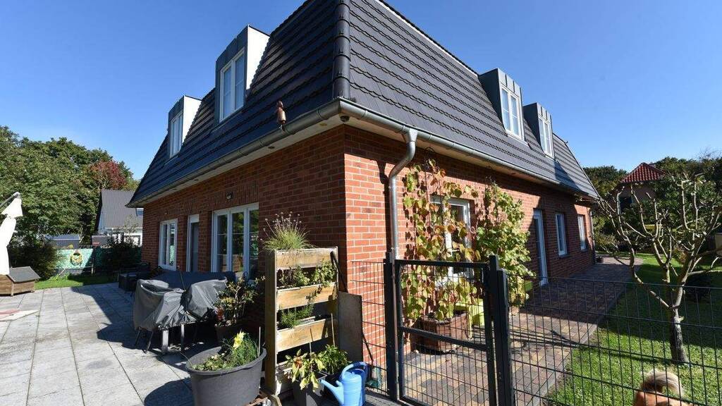 Einfamilienhaus zum Kauf provisionsfrei 790.000 € 9 Zimmer 260 m² 997 m² Grundstück Mitte Petershagen/Eggersdorf 15345