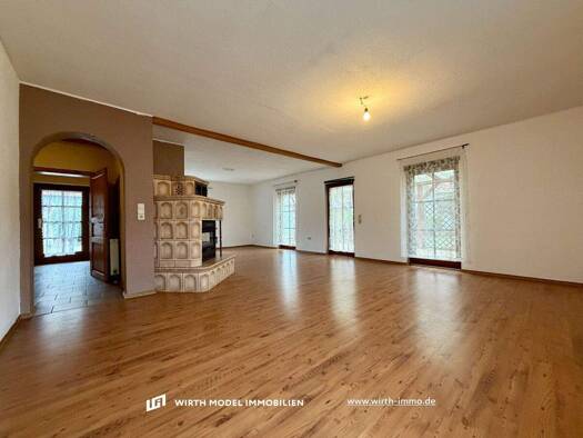 Haus zum Kauf 355.000 € 3 Zimmer 142 m² 632 m² Grundstück Schwebheim 97525