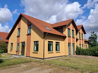 Doppelhaushälfte zum Kauf provisionsfrei 545.000 € 5 Zimmer 203 m² 1.185 m² Grundstück frei ab sofort Zum Kirschenhof 16 B Warnitz Schwerin 19057