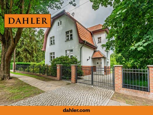 Villa zum Kauf 795.000 € 8 Zimmer 197 m² 1.155 m² Grundstück Falkensee 14612