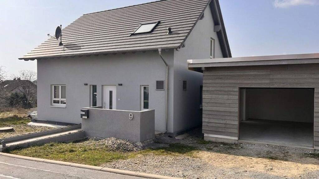 Einfamilienhaus zum Kauf 447.000 € 5 Zimmer 142 m² 532 m² Grundstück Wagenschwend Limbach 74838