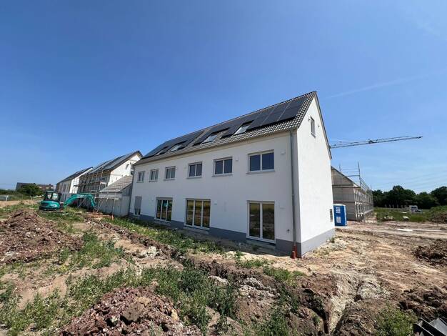 Doppelhaushälfte zur Miete - Neubau 2.300 € 6 Zimmer 161,4 m² 280 m² Grundstück frei ab 01.08.2025 Waldhufe 82 Büchenbach - Dorf Erlangen 91056