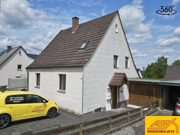 Doppelhaushälfte zum Kauf 138.500 € 5 Zimmer 92 m² 468 m² Grundstück Herdringen Arnsberg / Herdringen 59757