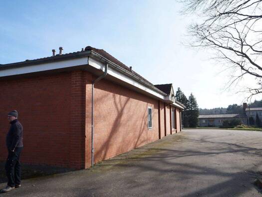 Bürogebäude zum Kauf 299.000 € 845 m² Bürofläche Warin 19417