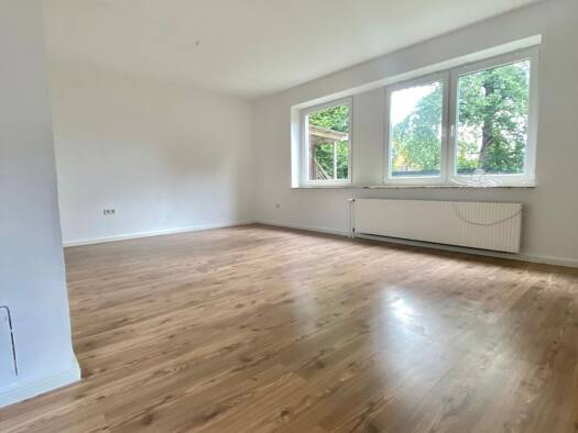 Mehrfamilienhaus zum Kauf provisionsfrei 478.000 € 9 Zimmer 220 m² Oldersum Moormerland 26802