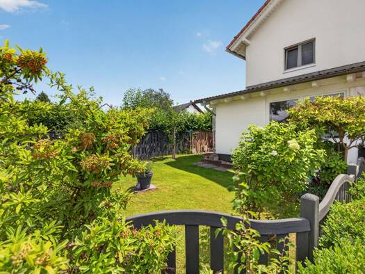 Haus zum Kauf provisionsfrei 597.000 € 5,5 Zimmer 141 m² 630 m² Grundstück Rotensol Bad Herrenalb 76332