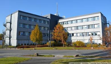 Büro-/Praxisfläche zur Miete provisionsfrei 9 € 86 m² Bürofläche Am Wüsteberg 3 Kesselsdorf Kesselsdorf 01723