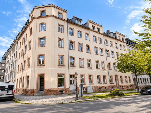 Sonstiges zum Kauf als Kapitalanlage geeignet 69.900 € 2 Zimmer 68,6 m² Zentrum Chemnitz 09111