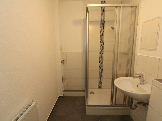 Wohnung zur Miete 389 € 3 Zimmer 55,2 m² 3. Geschoss Friedeburger Straße 42 Freiberg 09599