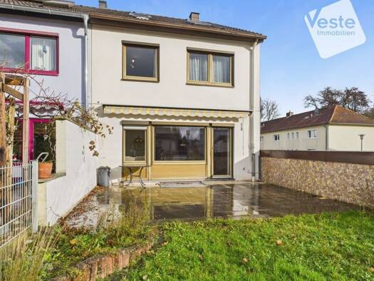 Reihenendhaus zum Kauf 330.000 € 6,5 Zimmer 157 m² 193 m² Grundstück Coburg 96450