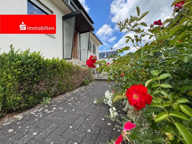 Einfamilienhaus zum Kauf 295.000 € 6 Zimmer 135 m² 847 m² Grundstück Niederwalgern Weimar (Lahn) 35096