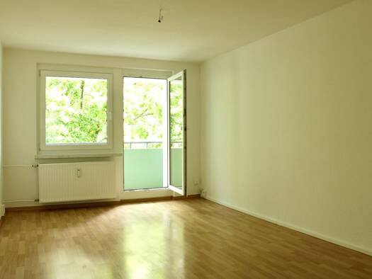 Wohnung zur Miete 313 € 3 Zimmer 57,7 m² 4. Geschoss Helbersdorfer Straße 12 b Helbersdorf Chemnitz 09120