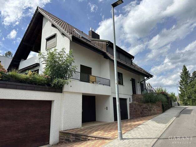 Einfamilienhaus zur Miete 3.000 € 6,5 Zimmer 192 m² 625 m² Grundstück Vaihingen Stuttgart 70563