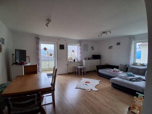 Wohnung zur Miete 800 € 3 Zimmer 88 m² Geschoss 2/3 frei ab 10.05.2026 Wolterdingen Donaueschingen 78166