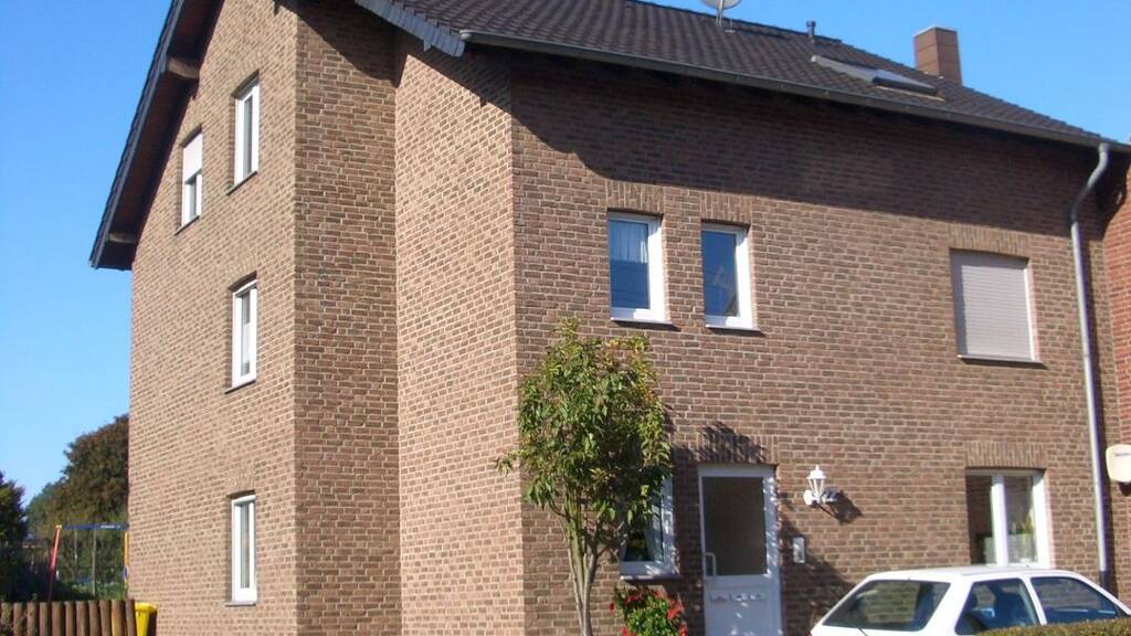 Wohnung zur Miete 480 € 1,5 Zimmer 80 m² 1. Geschoss frei ab 01.07.2026 Immendorf Geilenkirchen 52511