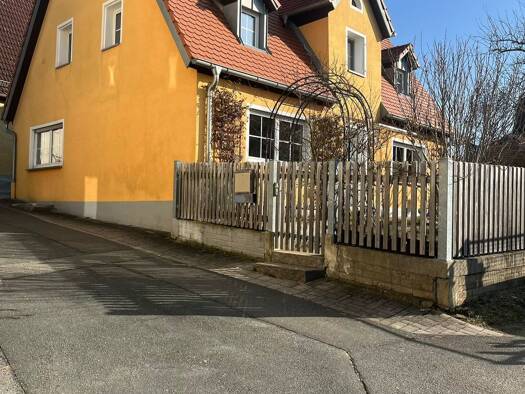 Einfamilienhaus zur Miete 1.500 € 6 Zimmer 125 m² frei ab sofort Altensittenbach Hersbruck 91217