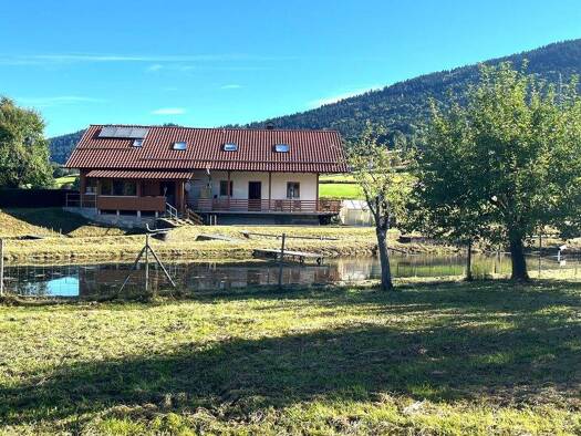 Immobilie zum Kauf 680.000 € 9 Zimmer 246,5 m² 8.825 m² Grundstück frei ab sofort Datting Grafling 94539