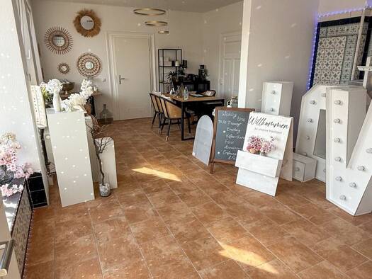 Büro zur Miete provisionsfrei 980 € 4,5 Zimmer 120 m² Bürofläche Unterfarrnbach Fürth 90765