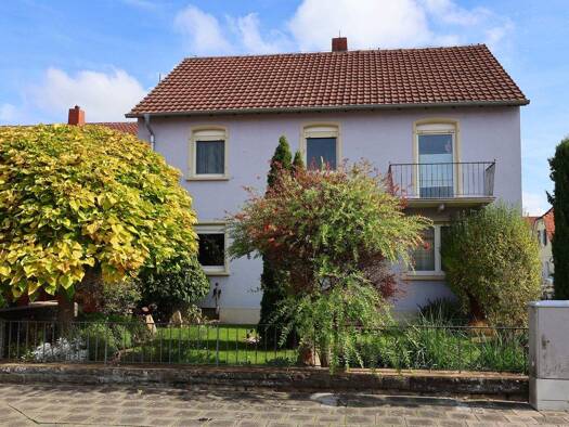 Einfamilienhaus zum Kauf 420.000 € 141 m² 481 m² Grundstück Haßloch 67454