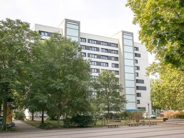 Wohnung zur Miete 489 € 2 Zimmer 50,7 m² 2. Geschoss frei ab 19.08.2026 Hochschulstr. 2 Südvorstadt-Ost Dresden 01069