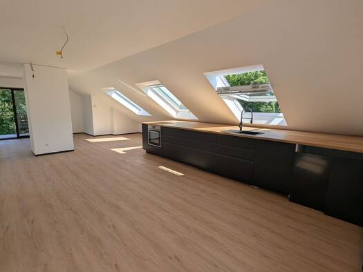 Wohnung zur Miete 990 € 1,5 Zimmer 90 m² Geschoss 2/2 frei ab 01.09.2025 Herrnsberg Greding 91171